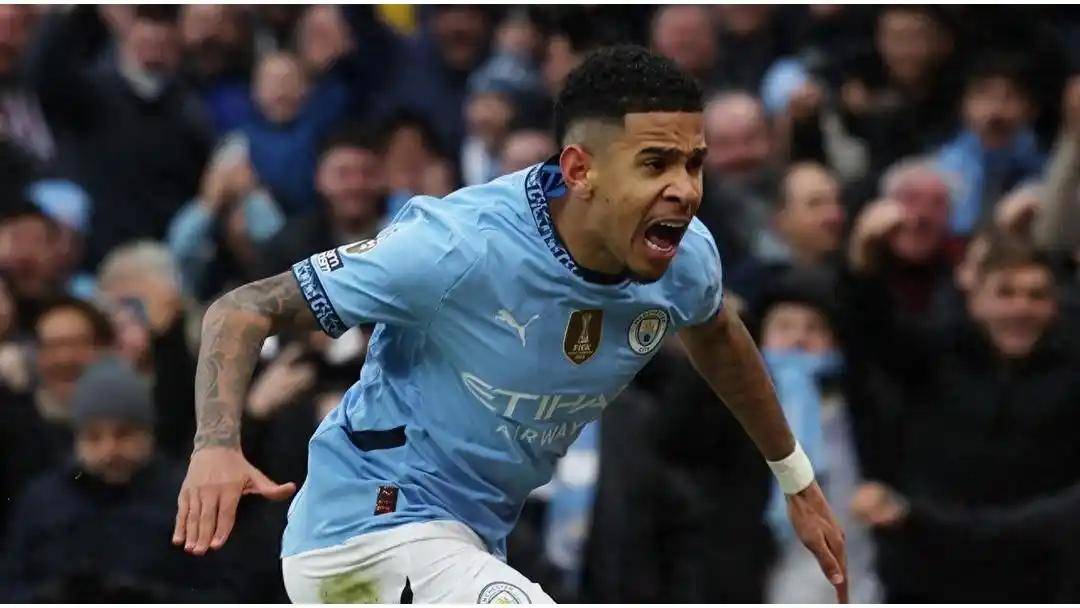 การตำหนิอย่างรุนแรงของกวาร์ดิโอล่าทำให้ดาวเด่นการเลี้ยงบอลของลาลีกาหลงทางอย่างสิ้นเชิงในพรีเมียร์ลีก ทำประตูได้เพียงครั้งเดียวในสองปี ขณะที่การนับถอยหลังการอำลาของเขาเริ่มต้นขึ้น_แมนเชสเตอร์ ซิตี้_ฤดูกาล_ปีก