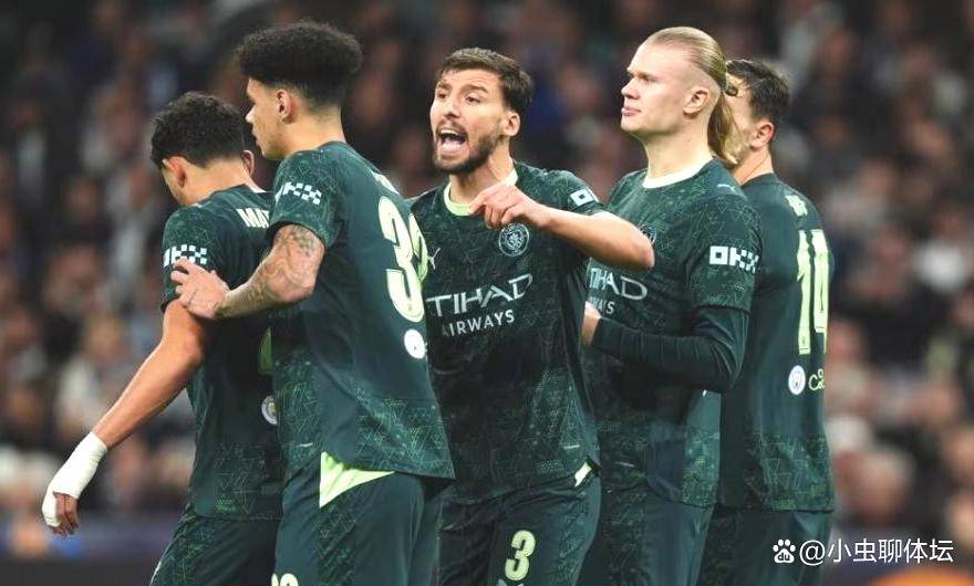 ค่ำคืนอันเร่าร้อน! แมนเชสเตอร์ ซิตี้ พลิกสถานการณ์กลับมาเอาชนะ เรอัล มาดริด 4-2, อาร์เซนอล คว้าชัยชนะติดต่อกันเป็นครั้งที่ 6 ด้วยสกอร์ 3-0, ปารีส และ ดอร์ทมุนด์ ตกรอบอย่างน่าตกใจ_ระบบ_ฟุตบอล_แชมเปียนส์ลีก