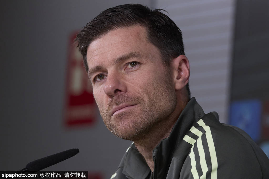 เรอัล มาดริด คว้าตัวอัจฉริยะวัย 19 ปี! ต่อสัญญาฉบับใหม่ล่วงหน้า ล็อกอนาคตดาวรุ่ง ดอร์ทมุนด์และอาร์เซนอลพลาดโอกาส _วัลเดเบเญส_ _อคาเดมีเยาวชน_ _เรอัล มาดริด_