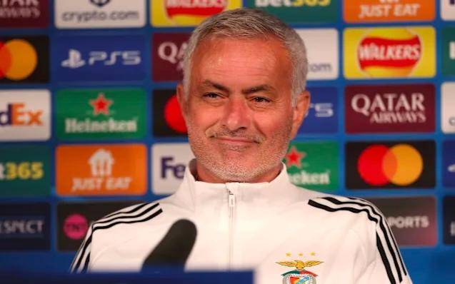 ชัยชนะ 2-0 เหนือแชมป์เซเรียอา + ชนะสองนัดติดต่อกัน! กลยุทธ์ของมูรินโญ่พิสูจน์ความยอดเยี่ยม – เบนฟิก้าจะสามารถเขียนประวัติศาสตร์ใหม่ในแชมเปียนส์ลีกได้หรือไม่? การป้องกัน: ยูเวนตุส