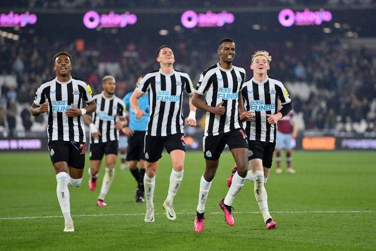 วันเสาร์ พรีเมียร์ลีก 007: นิวคาสเซิล ยูไนเต็ด พบ เชลซี การวิเคราะห์การทำนายผล - เยือน - เจ้าบ้าน - แนวรับ