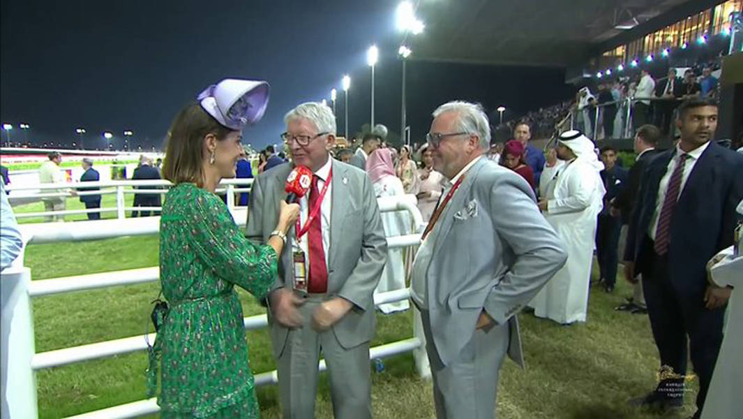 เซอร์อเล็กซ์ เฟอร์กูสันทำนายว่าแมนเชสเตอร์ยูไนเต็ดจะต้องรออีกทศวรรษเพื่อคว้าชัยชนะในพรีเมียร์ลีก! อาโมเอ็นไม่เห็นด้วยและวิจารณ์นักเตะจากอะคาเดมีว่าหยิ่งยโส_แชมเปียนส์ลีก_นักเตะดาวรุ่ง_ลิเวอร์พูล