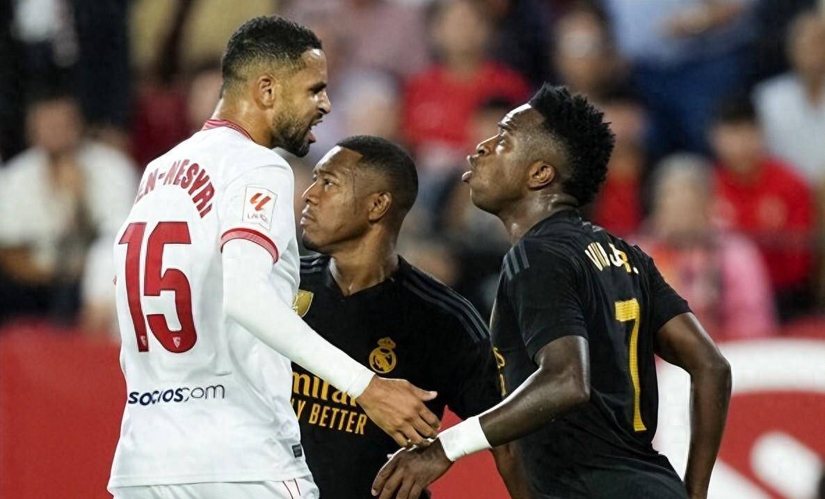 ตี 4: นัดสุดท้ายของฤดูกาลของเรอัล มาดริด! เอ็มบัปเป้ยิงสองประตูแซงหน้าสถิติของโรนัลโด้ ขณะที่ทั้งสี่คนรุกอย่างไม่ลดละ_การแข่งขัน_เซบีย่า_แชมเปียนส์ลีก