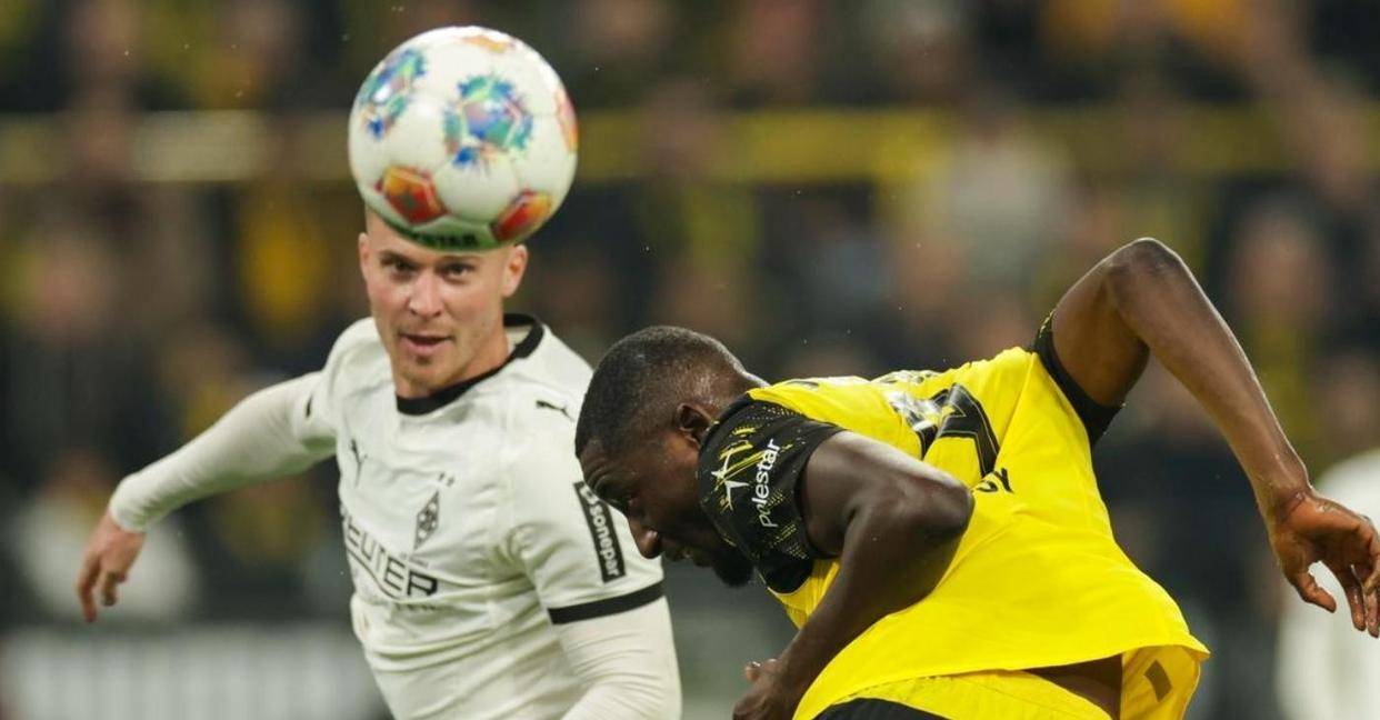 โควัชระเบิดความโกรธใส่ อเดเยมี หลังจบเกม! ดอร์ทมุนด์ 2-0 กลัดบัค ขยับขึ้นอันดับสองชั่วคราว ด้วยประตูชัยช่วงทดเวลาของ เบลเลริน_การแข่งขัน_ชัยชนะ_แชมเปียนส์ลีก