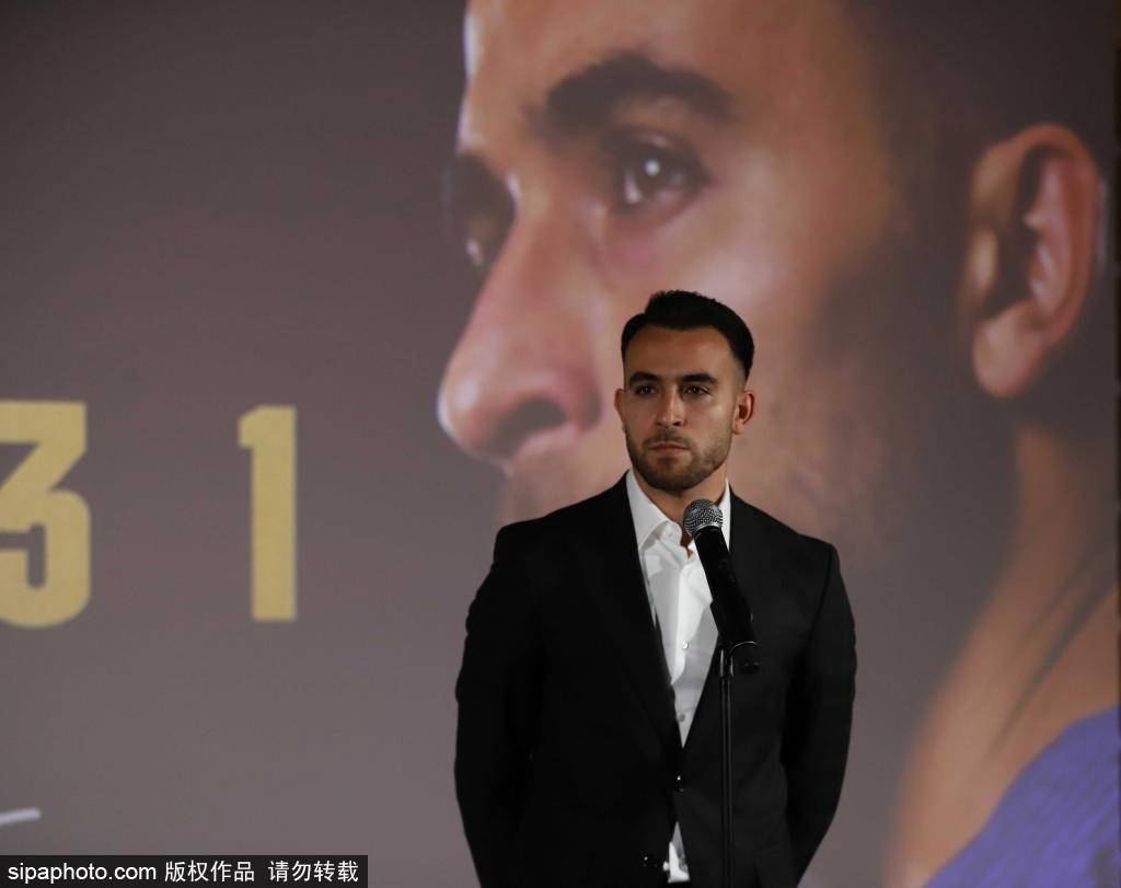 ด่วน! ดาวเด่นทีมแฮนด์บอลบาร์เซโลนาปฏิเสธต่อสัญญา ขณะที่ดาวรุ่งสามคนแย่งชิงตำแหน่งผู้สืบทอด_ดิกา เอ็ม'มู_คอสตา_แชมเปียนส์ลีก