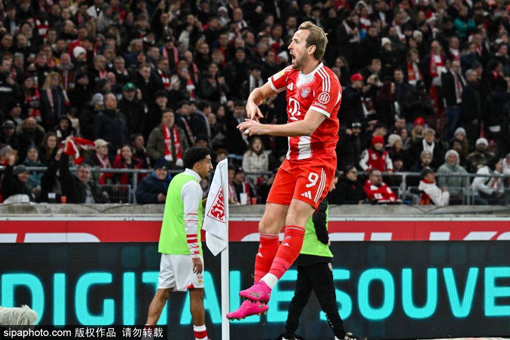 รายชื่อผู้เล่นตัวจริงของบาเยิร์น มิวนิค สำหรับการแข่งขันเยือนไฮเดนไฮม์: เคนและดิอาสเป็นผู้นำแนวรุก คิมมิชและโอลิเซ่ลงสนาม – พวกเขาจะสามารถรักษาสถิติชนะต่อเนื่องได้หรือไม่? การแข่งขัน | บุนเดสลีกา | ทั้งสองทีม