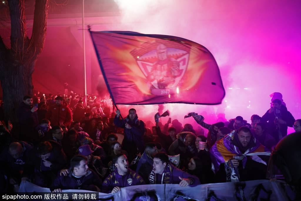 การแข่งขันดาร์บี้แห่งคาตาลัน: การเลือกผู้ตัดสินจุดประกายการถกเถียง – ใครจะเป็นผู้ตัดสินในเกมสำคัญนี้? การแข่งขัน: เอสปันญอล พบกับ บาร์เซโลนา