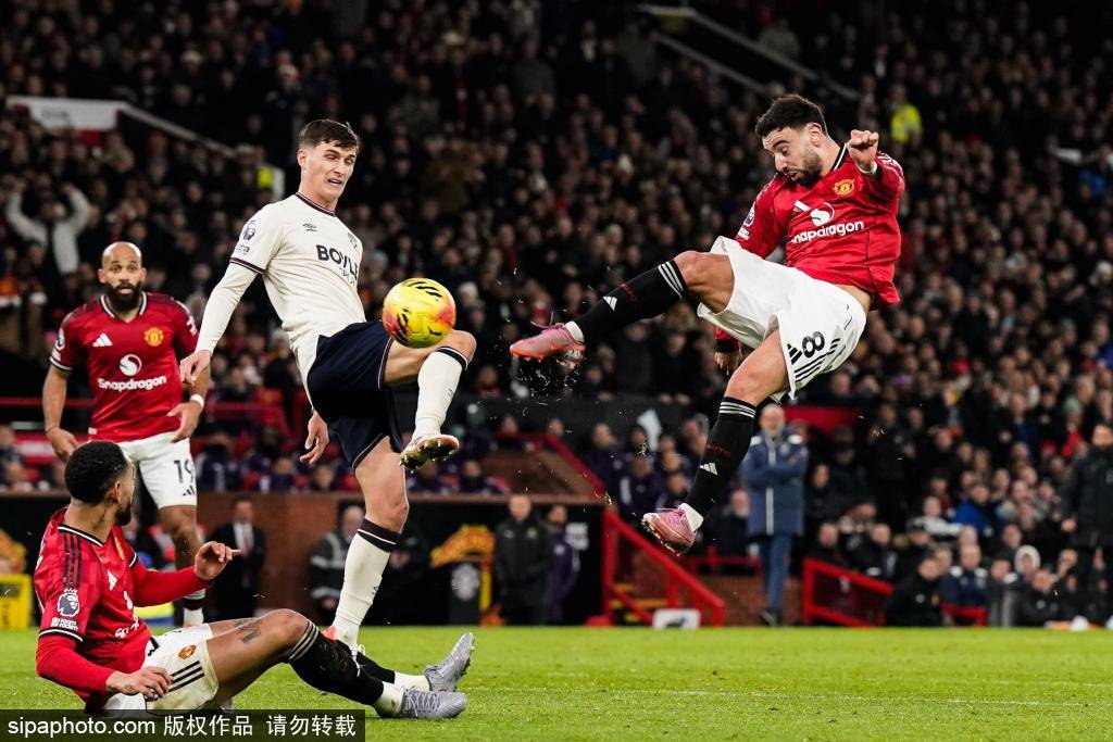 แมนเชสเตอร์ ยูไนเต็ด: รูเบน อโมริม จัดการกับการขาดหายไปของ บรูโน่ แฟร์นันด์ส อย่างไร การแข่งขัน | กองกลาง | ผู้เล่น