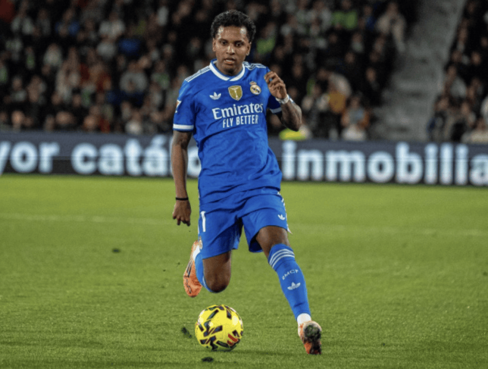 ตอบแทนความอาฆาตด้วยความดี! หนุ่มอัจฉริยะวัย 24 ปีช่วยอลอนโซอีกครั้ง: 4 ประตูใน 3 นัดแรกทำลายสถิติของเรอัล มาดริดที่ยาวนานกว่าทศวรรษ_Rodrygo_ผู้เล่น_การแข่งขัน