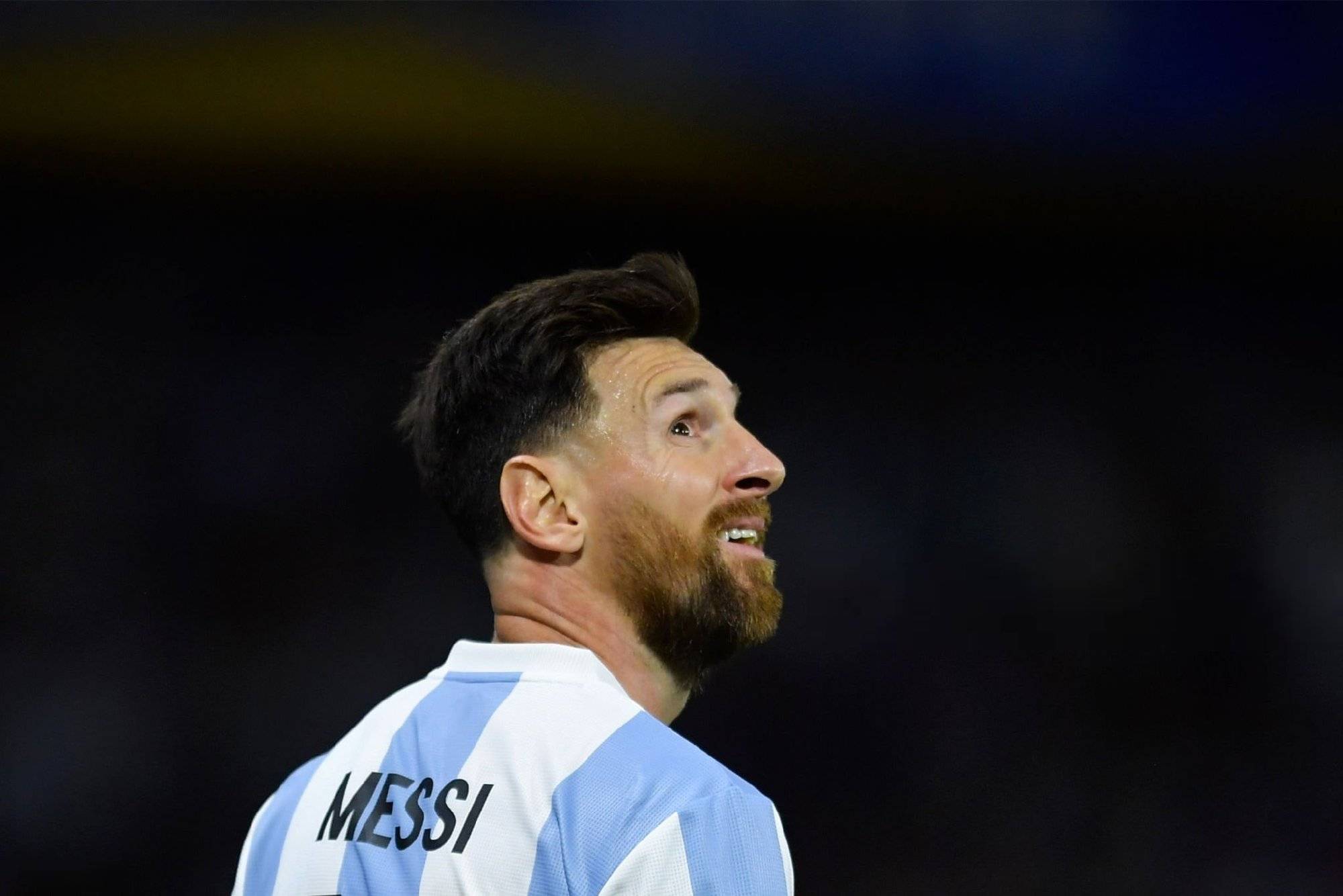 ตำนาน: เมสซี่เหนือใครทั้งนั้น! ไม่ว่าจะเป็น เปเล่, คริสเตียโน่ โรนัลโด้ หรือ โรนัลโด้! _โคล_รูนี่ย์_ยาร์มัล