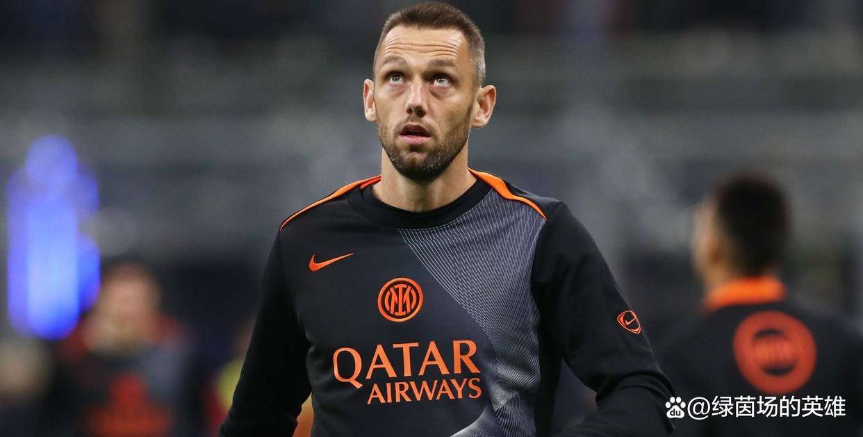 เดอ ลิกต์ อาจอำลาอินเตอร์ มิลาน ในช่วงตลาดซื้อขายนักเตะฤดูหนาว เพื่อแสวงหาตำแหน่งในยุโรป ซัสซูโอโล โรเตชั่น ดาวรุ่ง