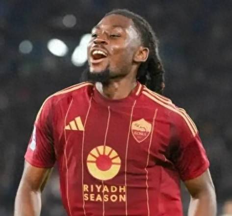 แมนเชสเตอร์ ยูไนเต็ด เล็งกองกลางโรม่าเป็นเป้าหมายหลัก หลังค่าตัว 60 ล้านยูโรกลายเป็นจุดเจรจาสำคัญในตลาดซื้อขายซัมเมอร์นี้ มานู โกเน่ อาร์เซนอล กัลโช่ เซเรีย อา