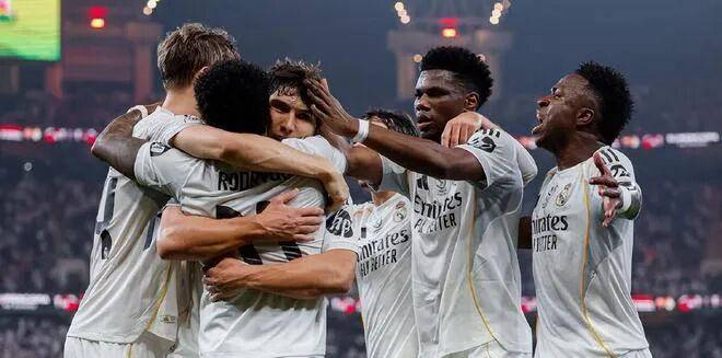 ทำไมการปลดอลอนโซ่ถึงเป็นเรื่องน่าประหลาดใจ – การถล่มประตู 25 ลูกของอันเชล็อตติเมื่อฤดูกาลที่แล้วเป็นมาตรฐานใหม่ ลาลีกา เรอัล มาดริด บาร์เซโลนา