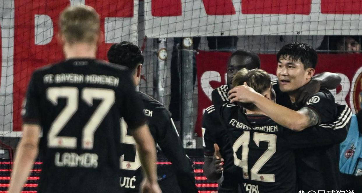 การกลับมาชนะ 3-1 ทำให้ Vincent Kompany ได้จารึกชื่อของเขาในประวัติศาสตร์ สร้างตำนานใหม่ในบุนเดสลีกา ขณะที่ความตื่นเต้นของการแข่งขันชิงแชมป์แทบจะหมดไป บาเยิร์น มิวนิค โคโลญจน์ กนาบรี